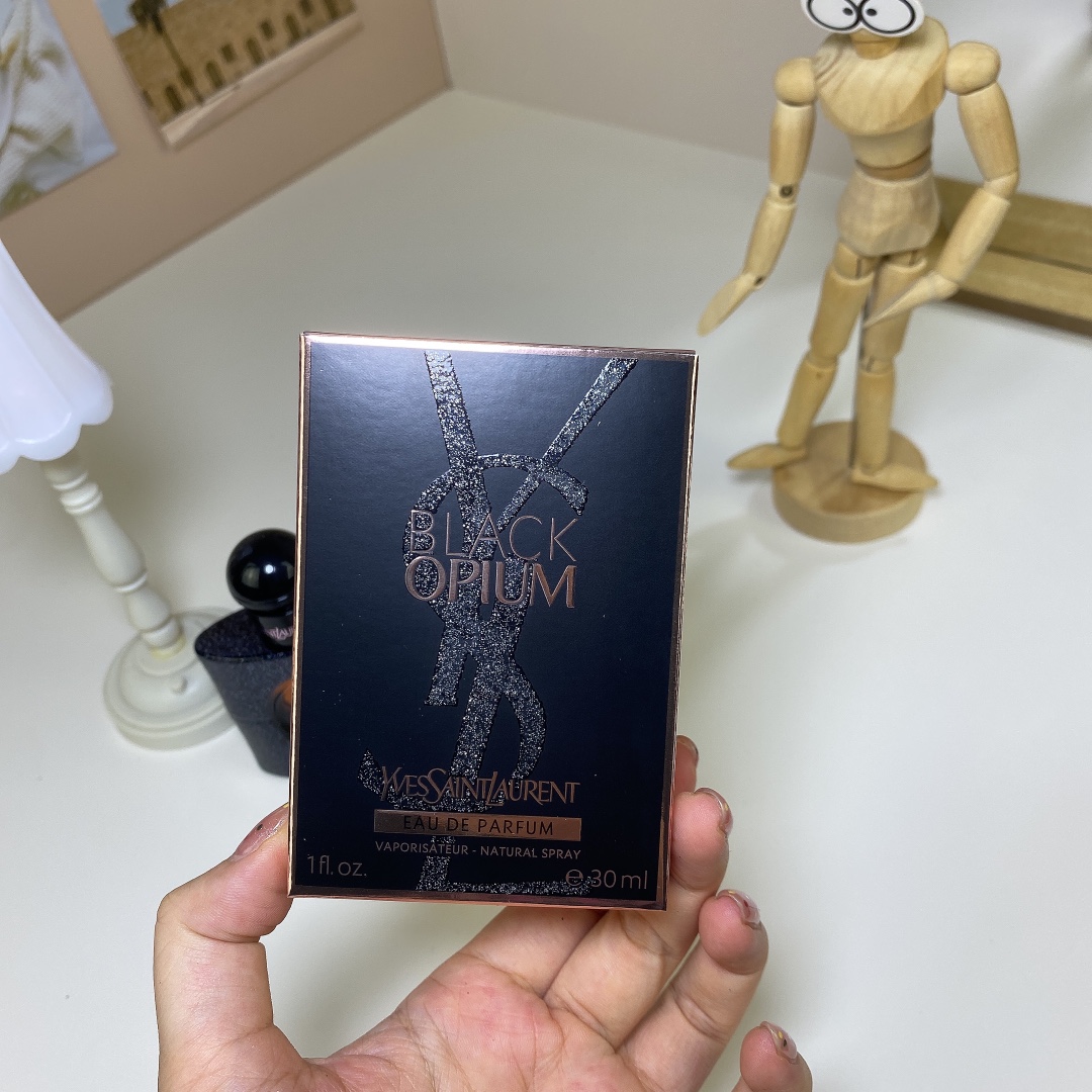 Saint Laurent perfume